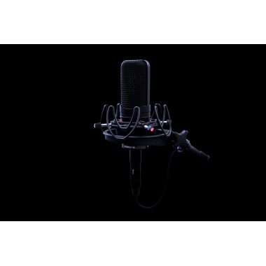 044901_invision_usm_with_audio-technica_microphone