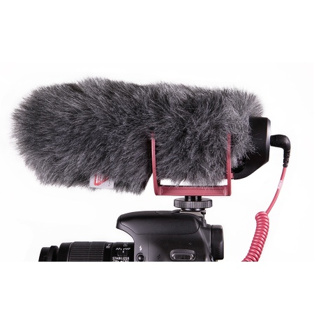 055455_rodevideomicgo_miniwindjammer_inuse