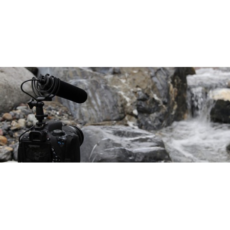action01-1024x427